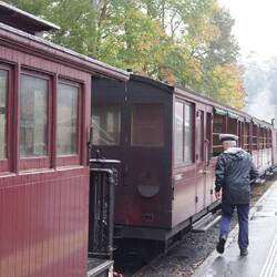 Da isser. Wir hatten keine Karten, interessanter ist es eh von außen an der Strecke.