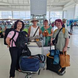 The 3 aussies and I arrived together so leaving together