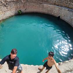 Gerdab Sangi Whirlpool ladet zum Baden 🤣