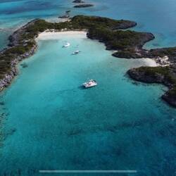 Ankern in der Hufeisenbucht von Allen Cay