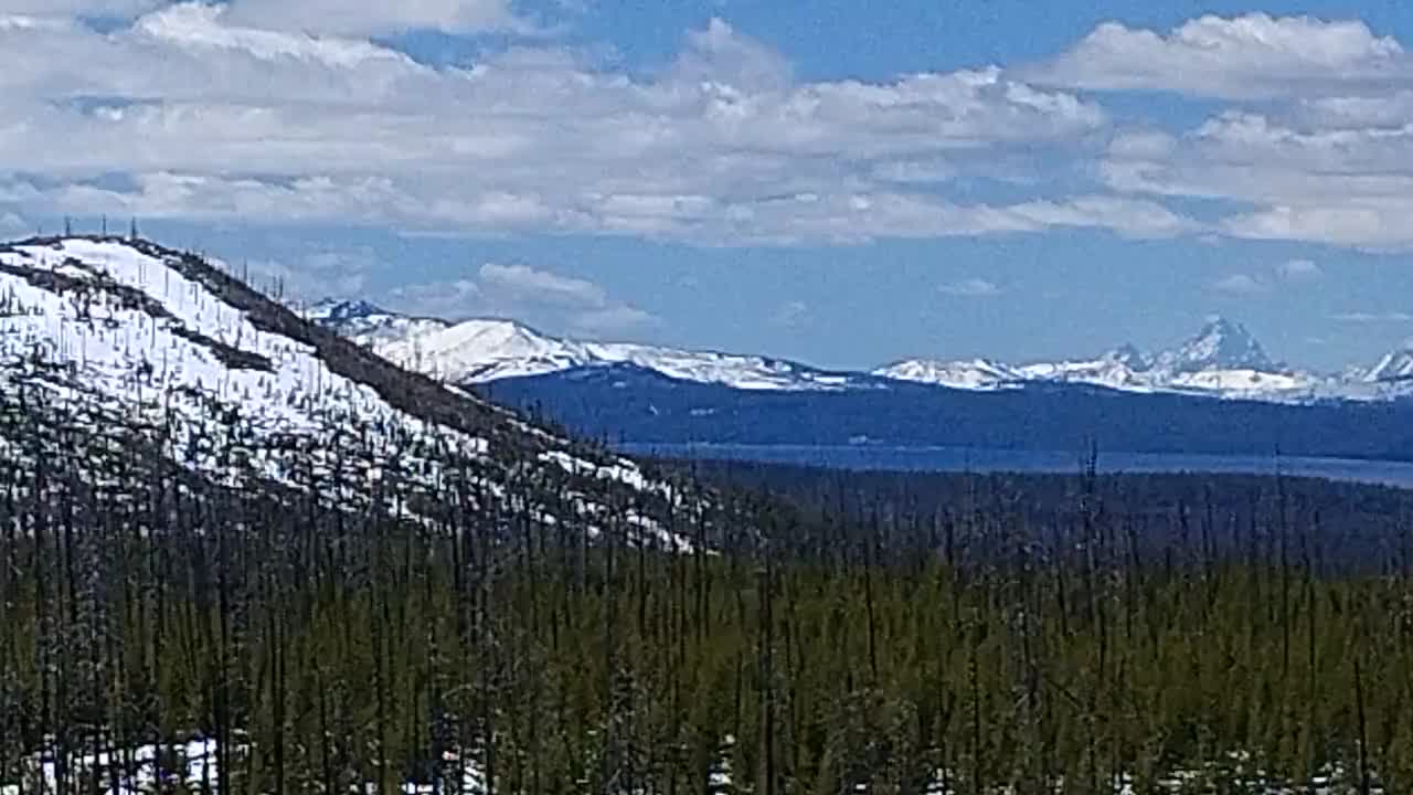Blick über den Yellowstone Lake 🤩