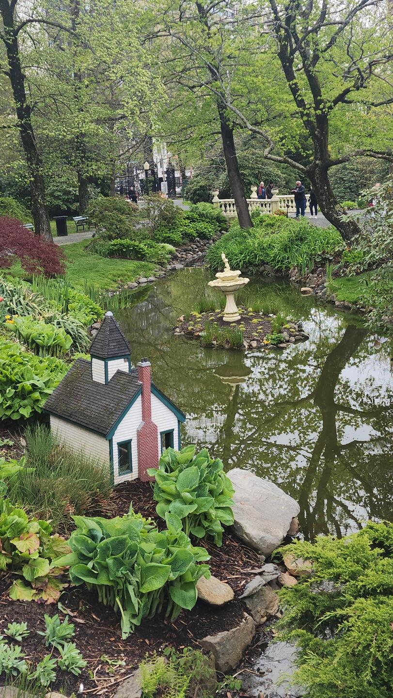 Beautiful setting in the Gardens