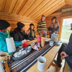 Die vier plus die zwei Briten