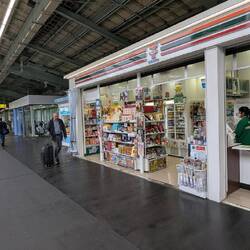7-eleven und nicht Coop Pronto ist aber das gleiche