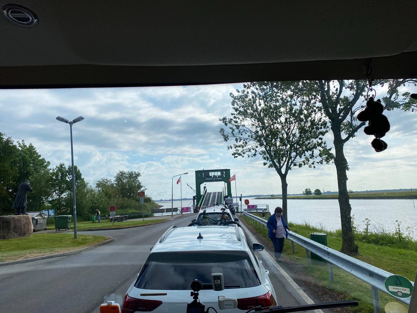 Auf der Fahrt zum nächsten Übernachtungsplatz