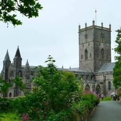 Ankunft an der Kathedrale