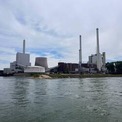 Rheinhausen Dampfkraftwerk Karlsruhe Rhein-km360
