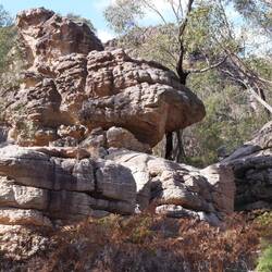 Und noch ein kleiner Felsen.