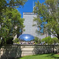 Zum Cloud Gate