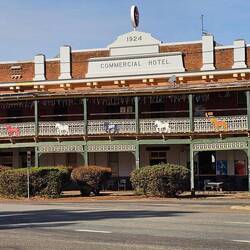 Commercial Hotel, Barellan