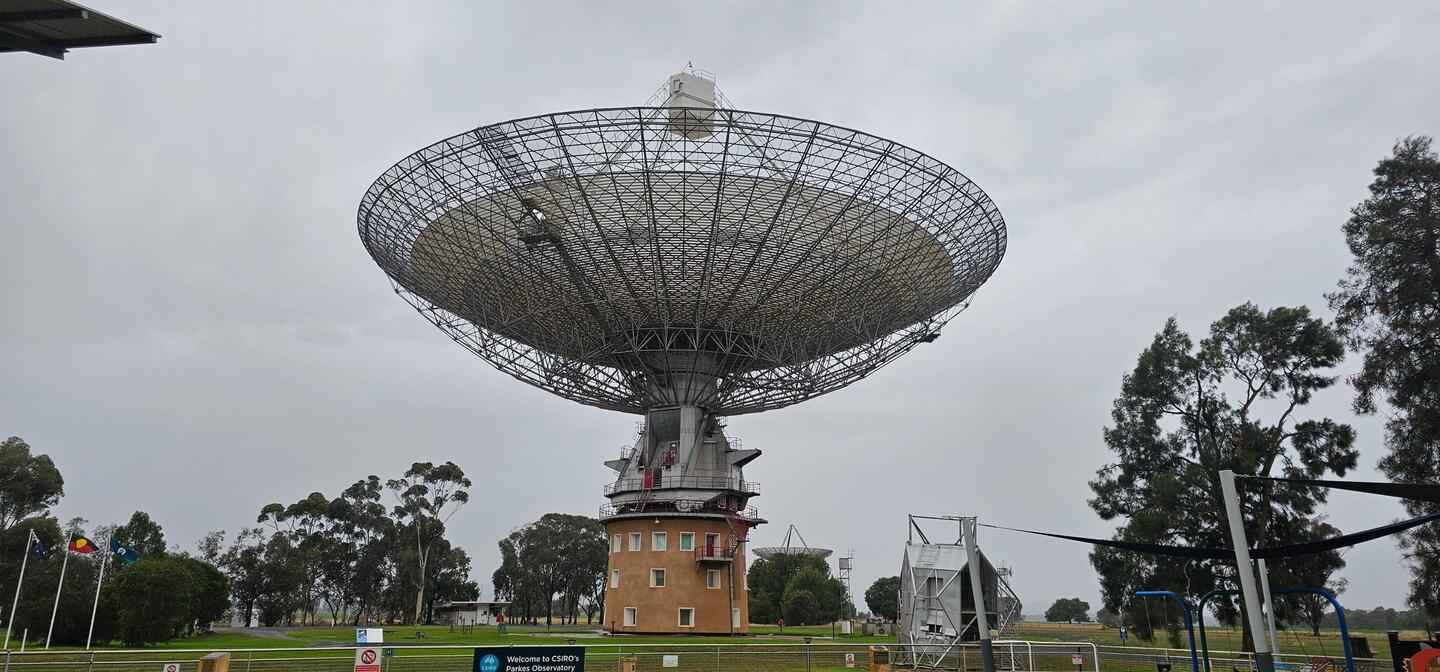 Parkes Radio Telescope