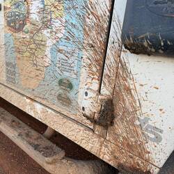 Rote Erde - Roter Dreck -Putzen hat keinen Zweck!