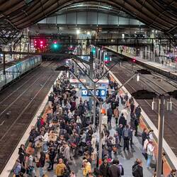 Kann im Berufsverkehr aber ganz schön voll werden. Southern Cross.