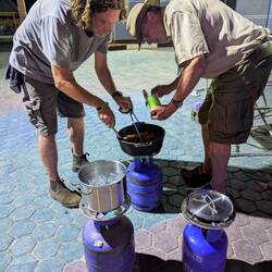 Das Küchenteam in der Vorbereitung.