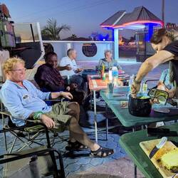 Die illustre Abendrunde mit Austausch über die Lebenswelten.