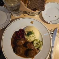 Köttbullar im Restaurant Tradition