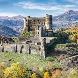 Le château de Murol, que nous avons malheureusement loupé, cette photo a été récupérée sur internet