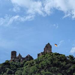 Es kommen noch ein paar Burgen