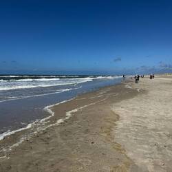 Die Nordsee, sehr sehr wellig 😟