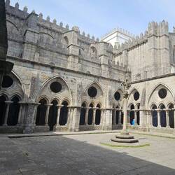 Innenhof der Kathedrale