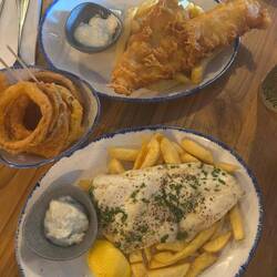 Fish and Chips - 50% Lebensmittel und 50% Fett.
