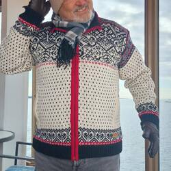 Modeling my Nordic fashion. Norwegian-design sweater/Icelandic-wool hat.