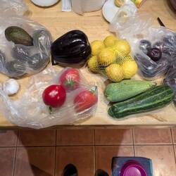 Obst/Gemüse Einkauf, Recht billig hier nur 8 Euro alles zusammen