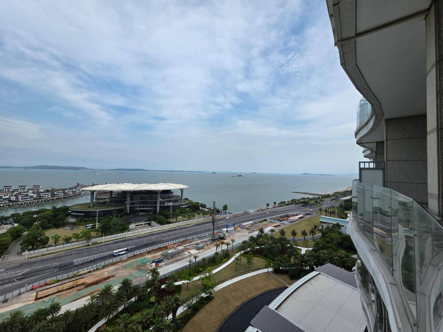 View from Xiamen International Conference Center Hotel 廈門國際會議中心飯店 trip.com