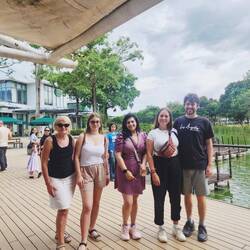 Unsere Tour-Reisegruppe zum Taal Vulkan