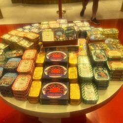 Later at sardine place