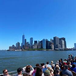 Manhattan's Südspitze mit One World Trade Center am Ground Zero