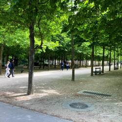 Jardin home of Marie de' Medici 2nd to marry into French aristocratic