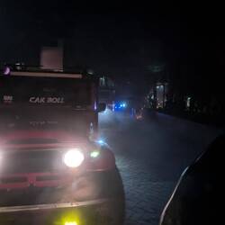 Mitten in der Nacht rollten wir in einer Masse an Jeeps die Kingkong Hills hinauf