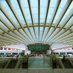 Gare do Oriente - Eingangsbereich