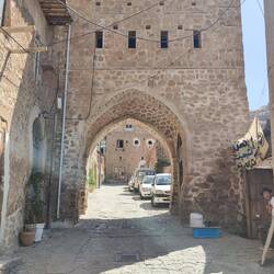 das alte Städtchen Qalat