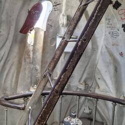 Intérieur de la statue Notre-Dame de France, pour monter jusque dans la couronne