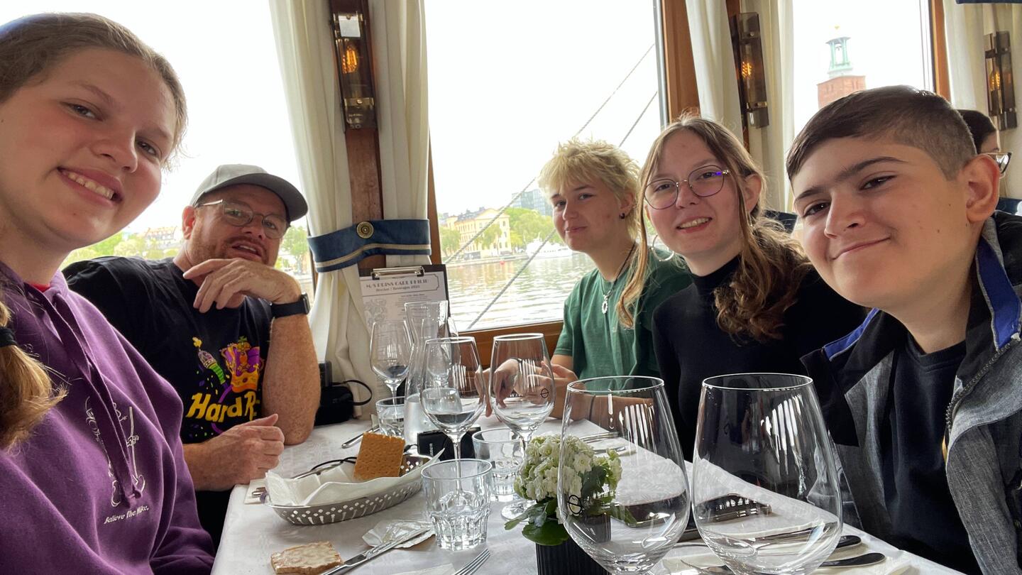 Dinner Cruise