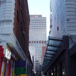 Zwischen den Türmen auch ...