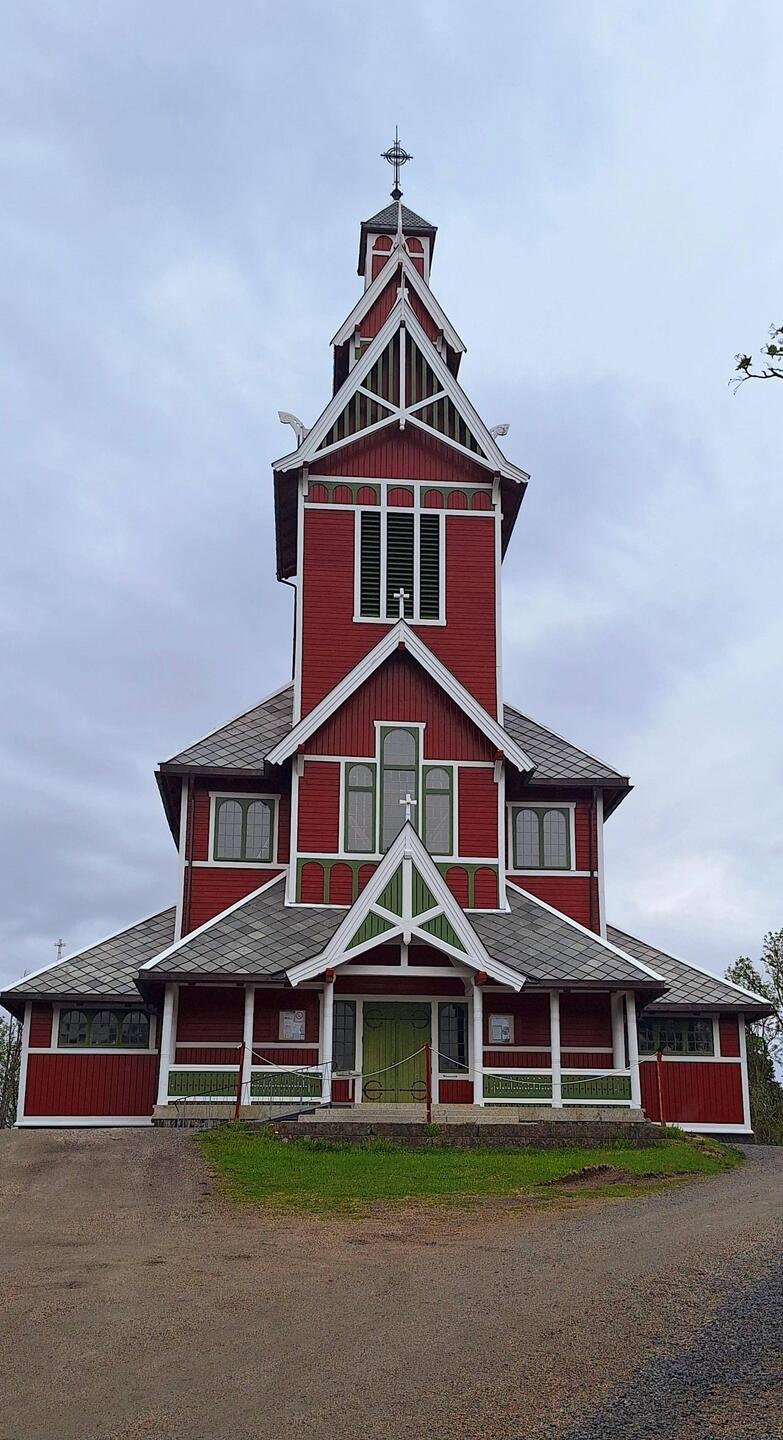 Buksnes Kirke