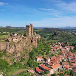La forteresse de Polignac vue du ciel