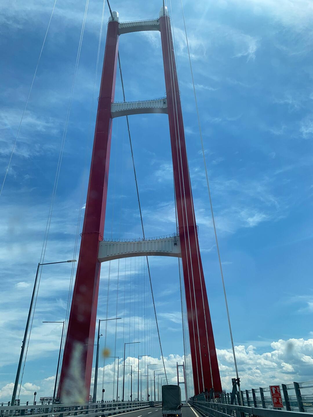 Brücke über die Dardanellen