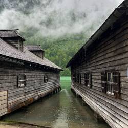 Bootshütten in Schönau am Königssee.