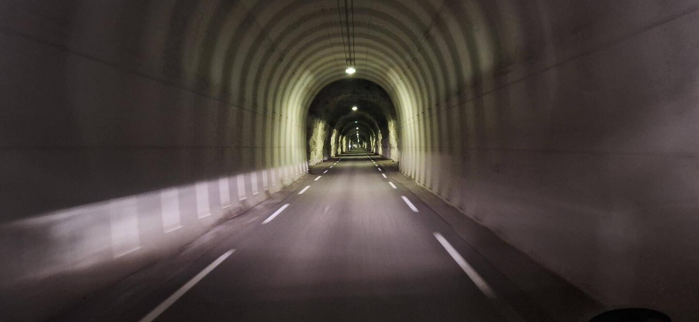 Uttaklaiv-Tunnel