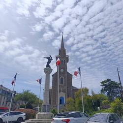 irgendeine ⛪ in Dinard 🙈