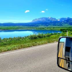 Einfahrt in den Waterton NP