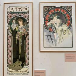 So kannte ich Mucha mehr!