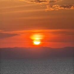Sonnenuntergang in den Bergen des Kongo! Kongo? Der ultimative Entgegner jedes Individualreisenden.