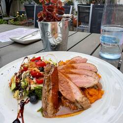 Es gab lecker Ente mit Süßkartoffelpüree