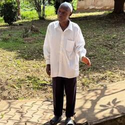 Seit 26 führt er durch's Museum: Kazim