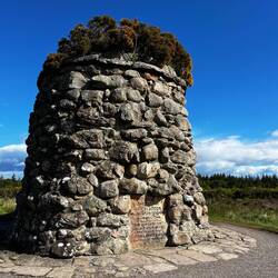 1881 memorial cairn & grave markers were commissioned
